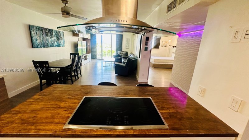 Comprar apartamento no Ocean View 424