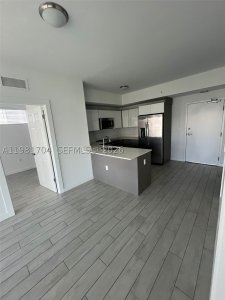 Comprar apartamento no 26 Edgewater 717