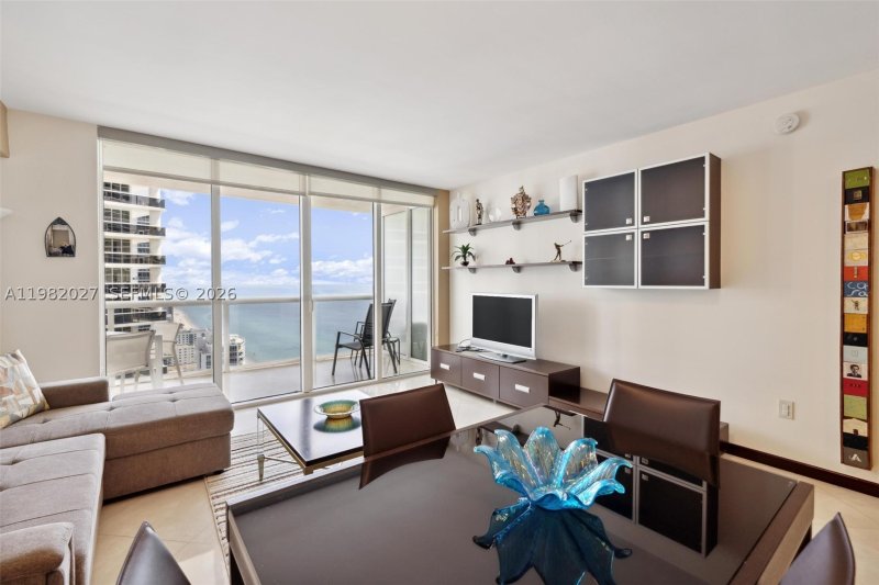 Alquiler de apartamento en Beach Club Two 3909
