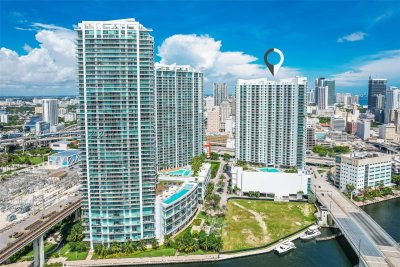 Comprar apartamento en Wind by Neo 2412