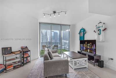 Comprar apartamento en Wind by Neo 2412