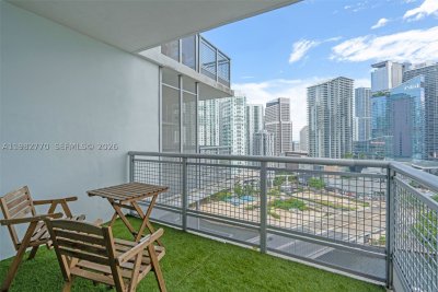 Comprar apartamento en Wind by Neo 2412