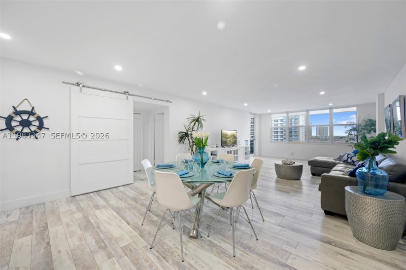 Apartment for rent at Sea Air Towers 924