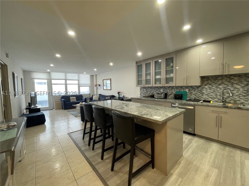 Apartment for rent at Sea Air Towers 911