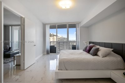 Aluguel de apartamento no Beach Club Three 909