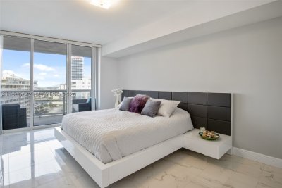 Aluguel de apartamento no Beach Club Three 909