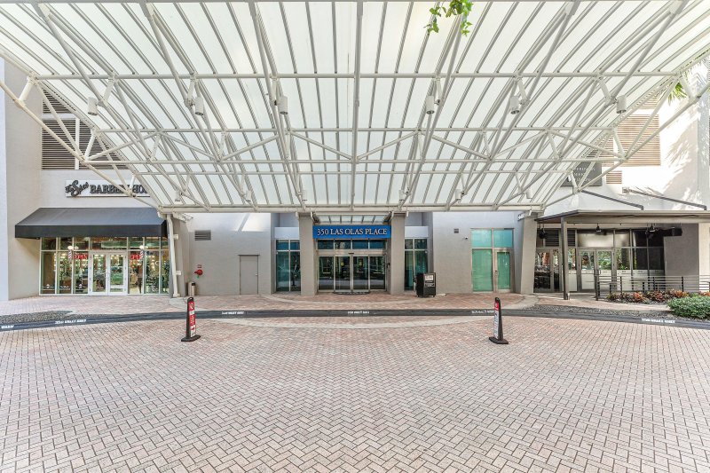 Condo for sale at 350 Las Olas Place 2860