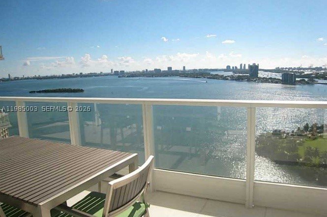 Apartment for rent at Paramount Bay 2204