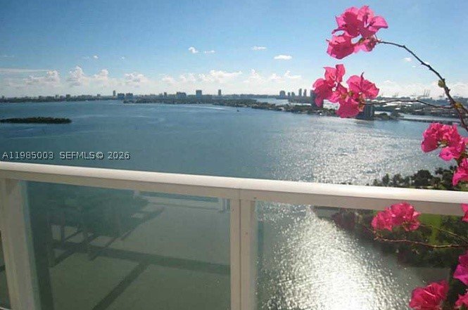 Apartment for rent at Paramount Bay 2204