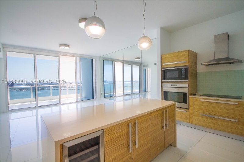 Apartment for rent at Paramount Bay 2204