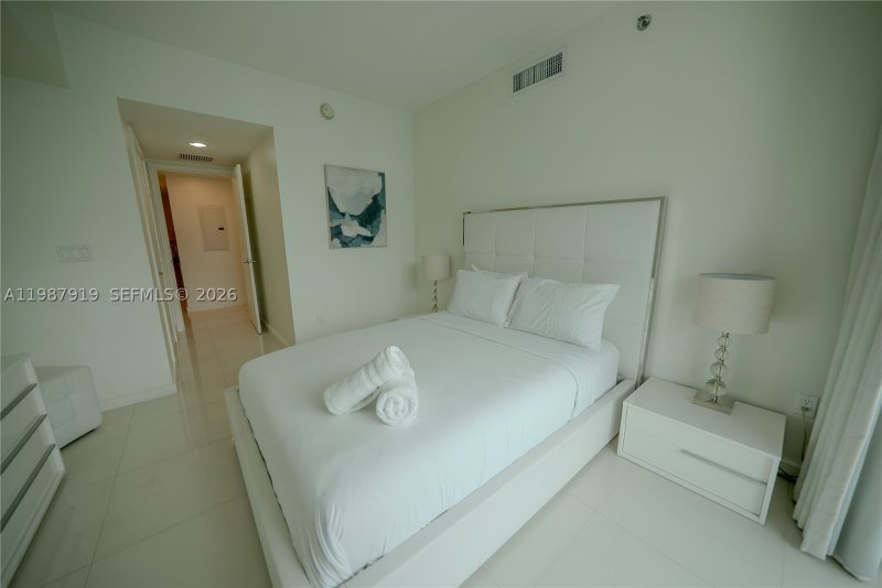 Condo for sale at Icon Brickell Viceroy