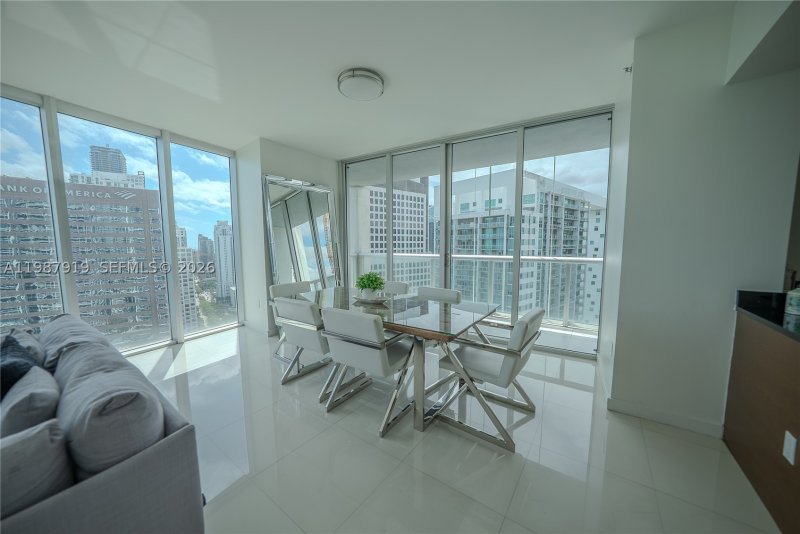 Condo for sale at Icon Brickell Viceroy
