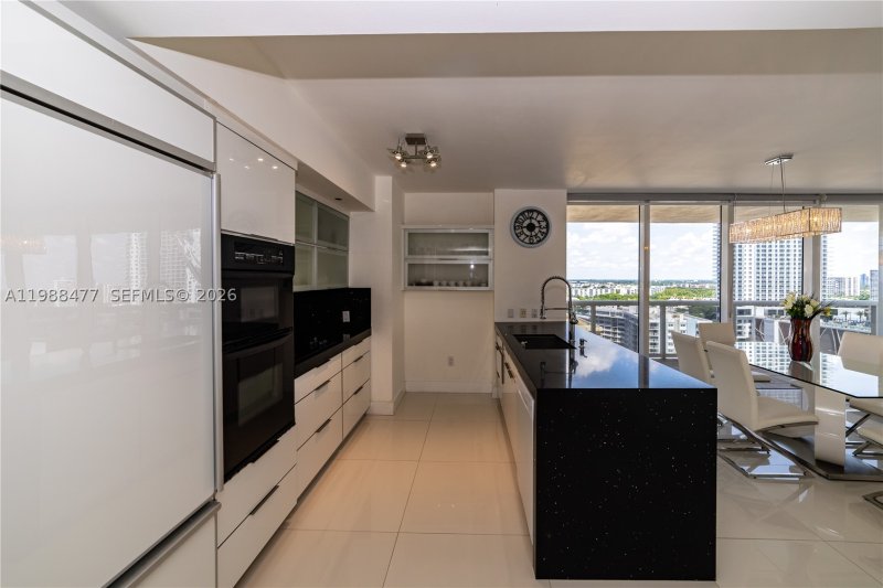 Alquiler de apartamento en Beach Club Two 1808