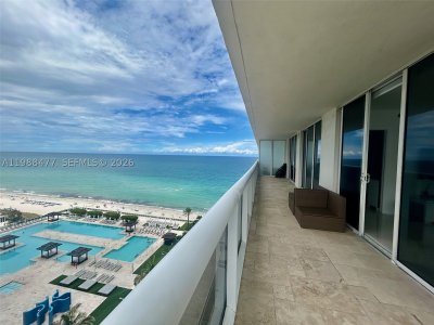 Aluguel de apartamento no Beach Club Two 1808