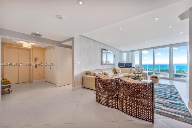 Comprar apartamento en Porto Vita 2202