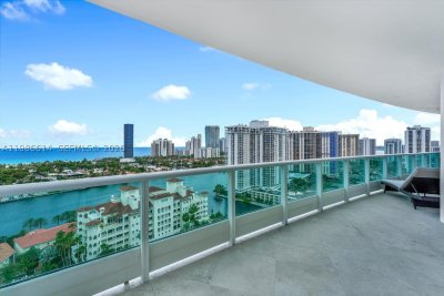 Comprar apartamento en Porto Vita 2202