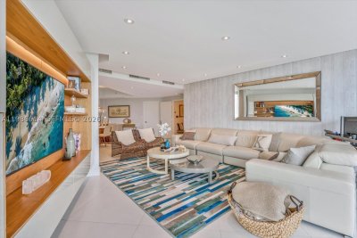 Comprar apartamento en Porto Vita 2202