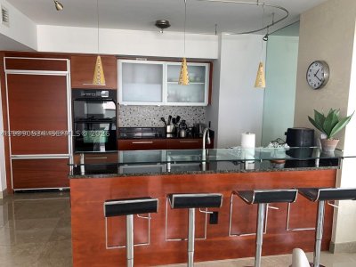 Aluguel de apartamento no Beach Club Two 4608