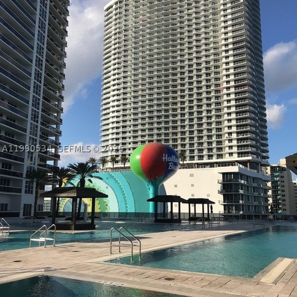 Alquiler de apartamento en Beach Club Two 4608