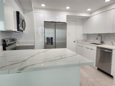 Aluguel de apartamento no Alexander Towers 515
