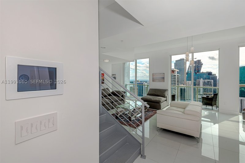 Condo for sale at Vizcayne Everglades On The Bay UPH-4907