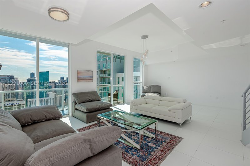 Condo for sale at Vizcayne Everglades On The Bay UPH-4907