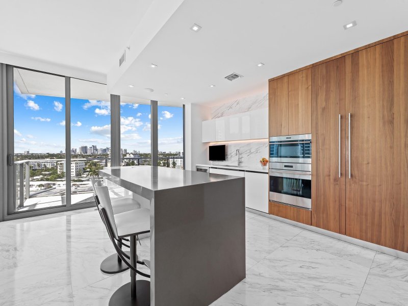 Condo for sale at Paramount Fort Lauderdale 805
