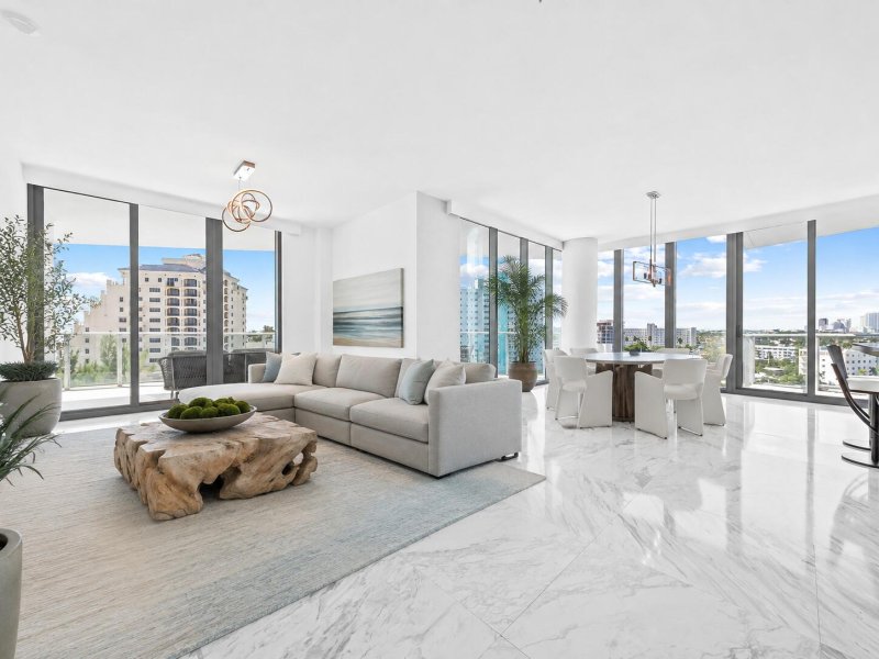 Condo for sale at Paramount Fort Lauderdale 805