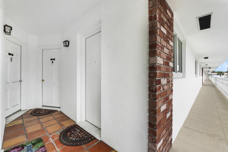 Condo for sale at Blair House 213