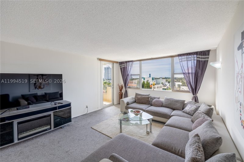 Condo for sale at Parker Dorado 718