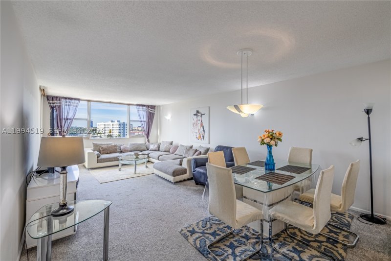 Condo for sale at Parker Dorado 718