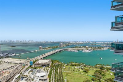 900 Biscayne Apt #4308
