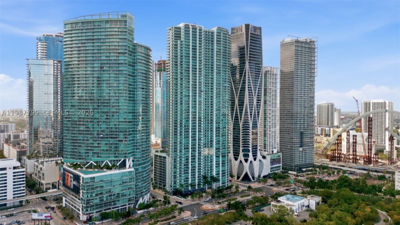 Condo for sale at 900 Biscayne 4308