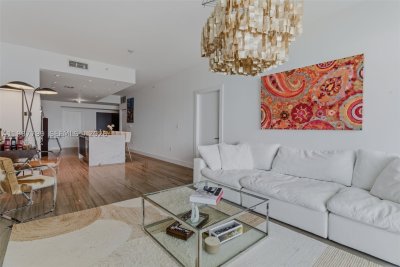 Comprar apartamento no 900 Biscayne 4308