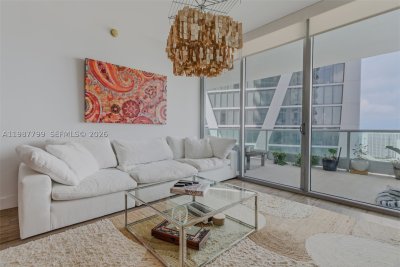 Comprar apartamento no 900 Biscayne 4308