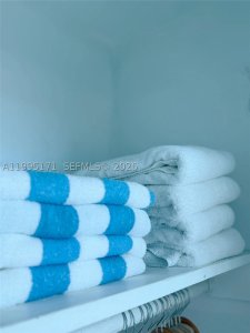 Comprar apartamento en Castle Beach Club 635