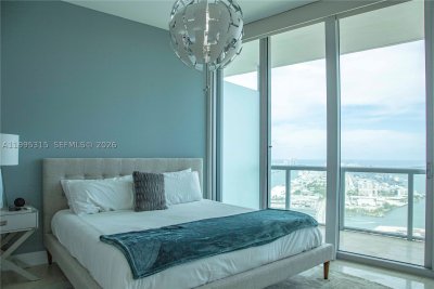 Aluguel de apartamento no Marina Blue 5207
