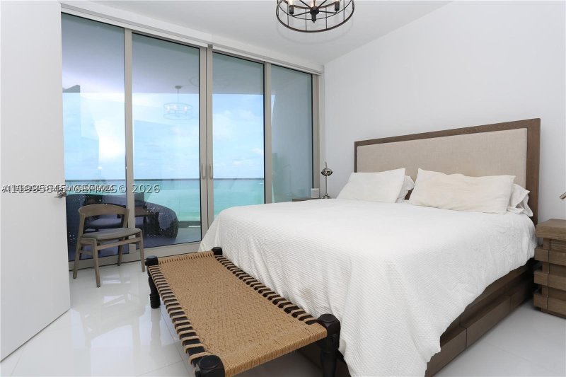 Alquiler de apartamento en Jade Signature 904