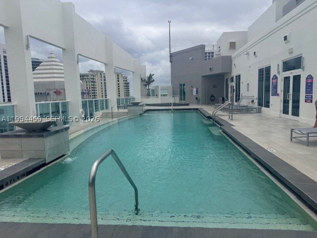 Apartment for rent at 350 Las Olas Place 1150