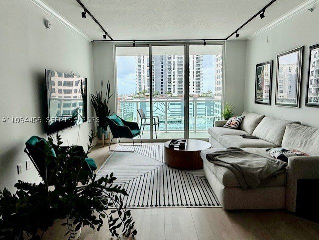 Apartment for rent at 350 Las Olas Place 1150