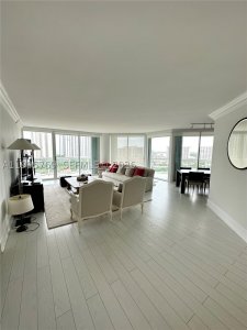 Aluguel de apartamento no Oceania 5 1453