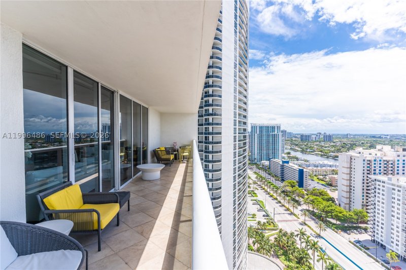 Alquiler de apartamento en Beach Club Two 2608