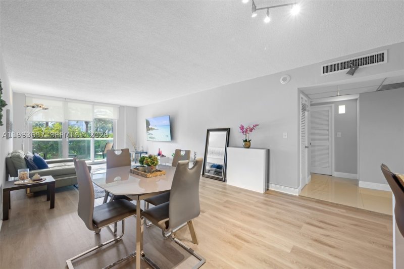 Condo for sale at Ocean Reserve 225