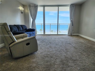 Comprar apartamento en Parker Plaza Estates 515
