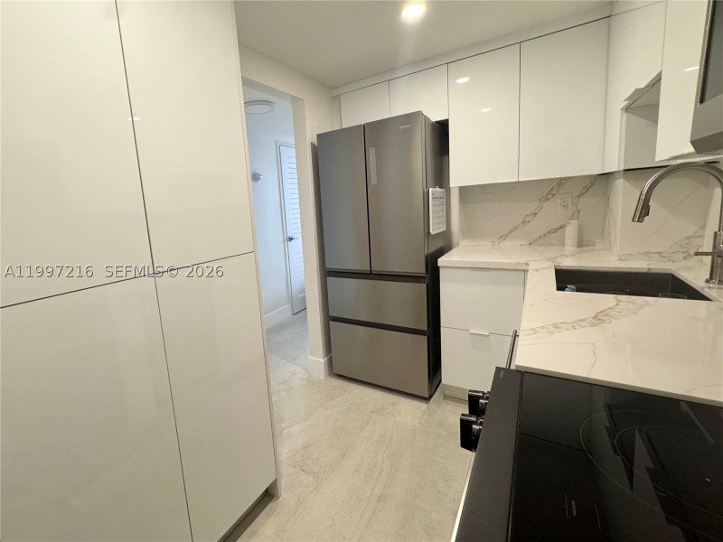 Condo for sale at Triton Towers 424
