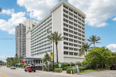 Comprar apartamento no Aventura Beach Club 223