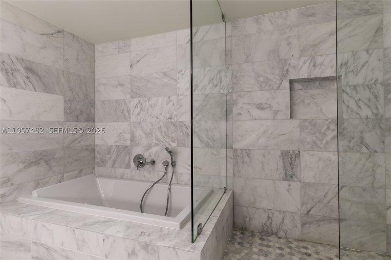 Apartment for rent at Tiffany House 404