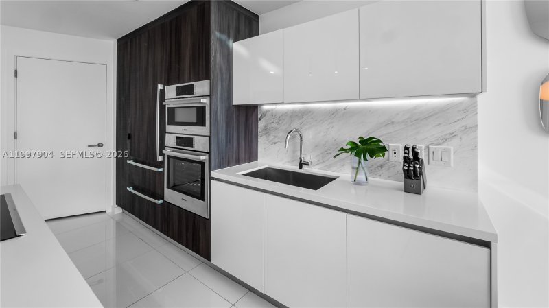 Alquiler de apartamento en Paramount Miami WorldCenter 1606