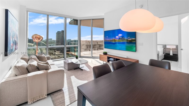 Alquiler de apartamento en Paramount Miami WorldCenter 1606