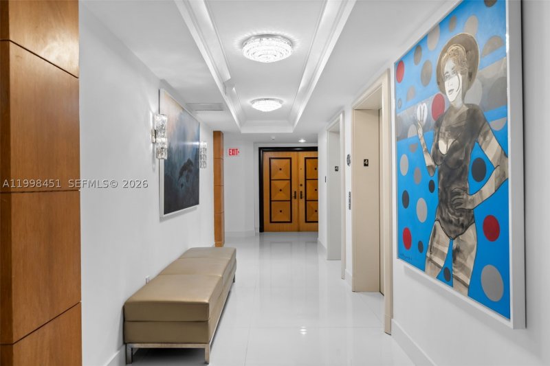 Condo for sale at The Pinnacle 406